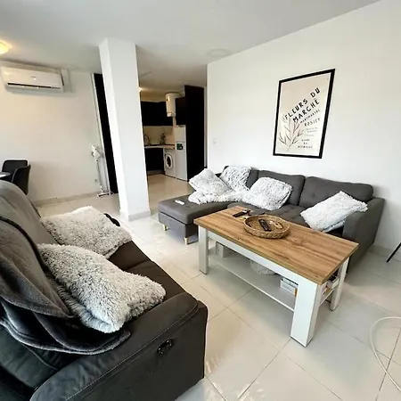 Luxury 2-bed Marina Apartment Alcoceber